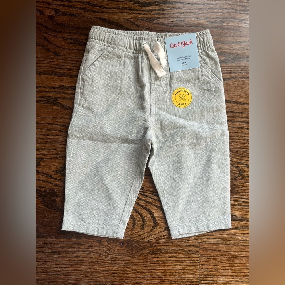 Cat and Jack reinforced knee shorts Sz. 12 Mo linen cotton NWT